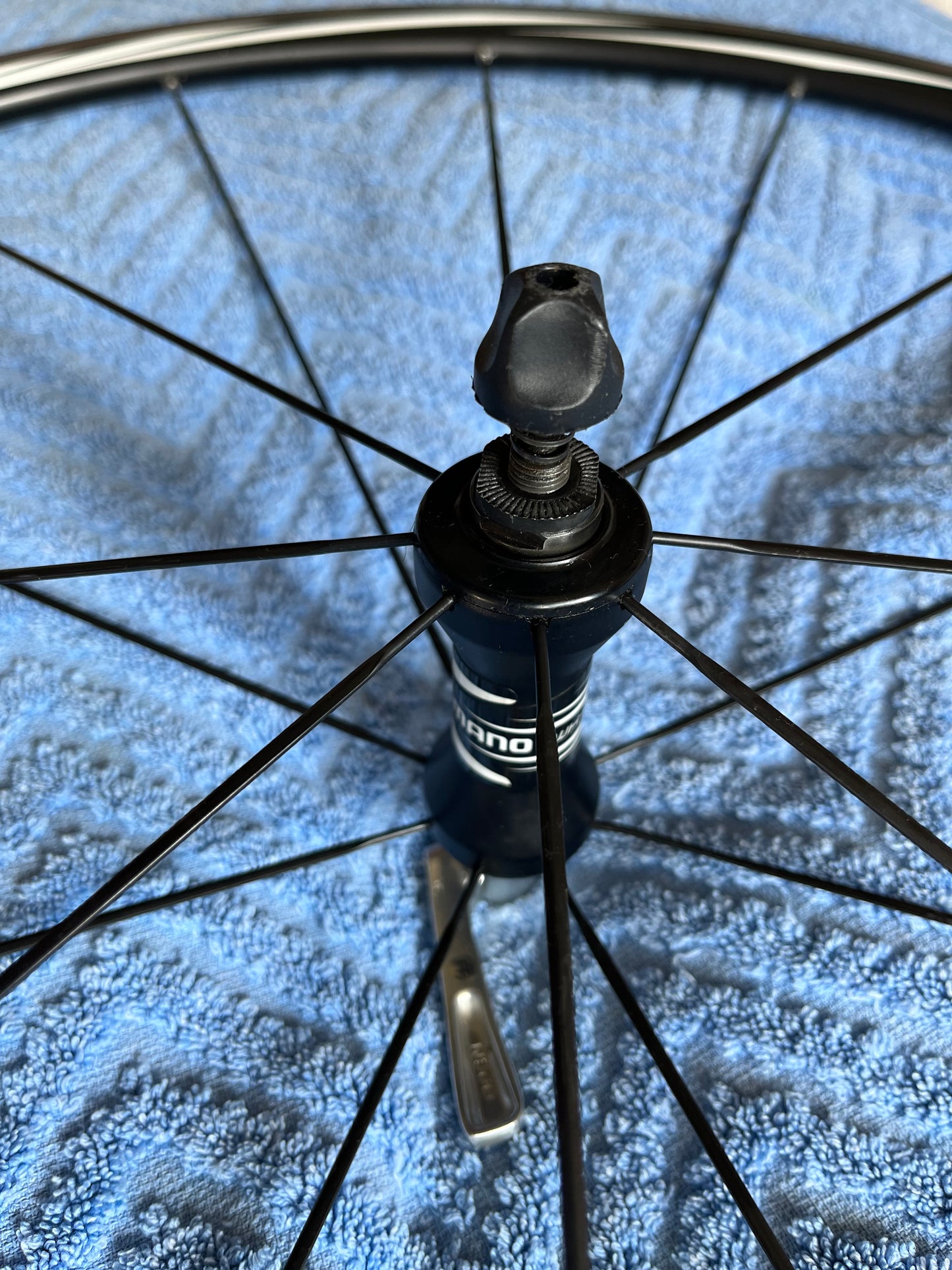 Shimano WH-RS10 Front Road Wheel