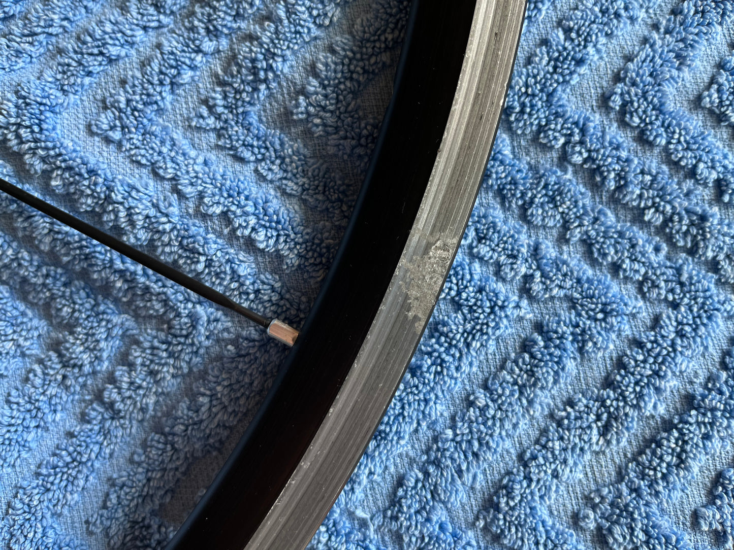 Shimano WH-RS10 Front Road Wheel