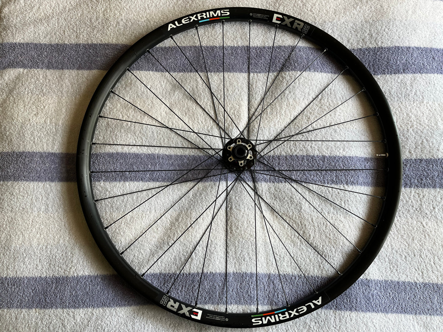 Alexrims EXR25 and Novatec D791SB Front Hub Mountain Bike Wheel